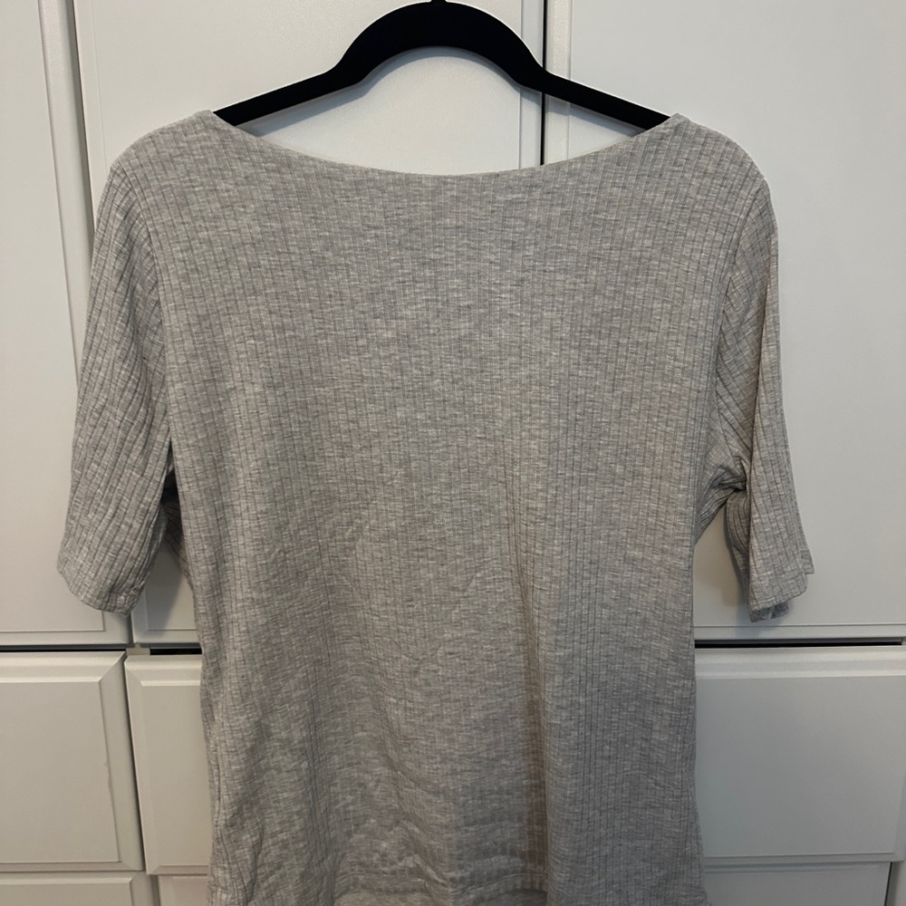 Abercrombie top XL - Picture 3 of 6